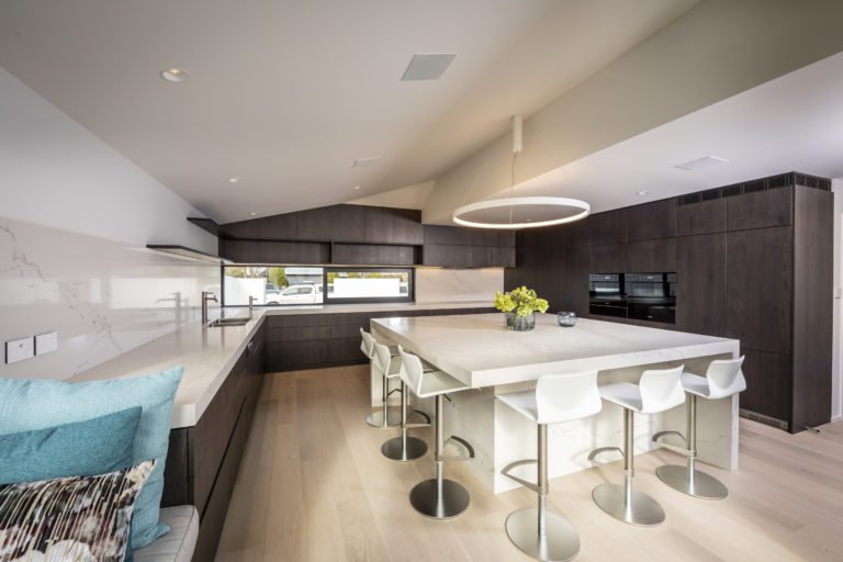 U-shaped kitchen designed by Elite Joinery